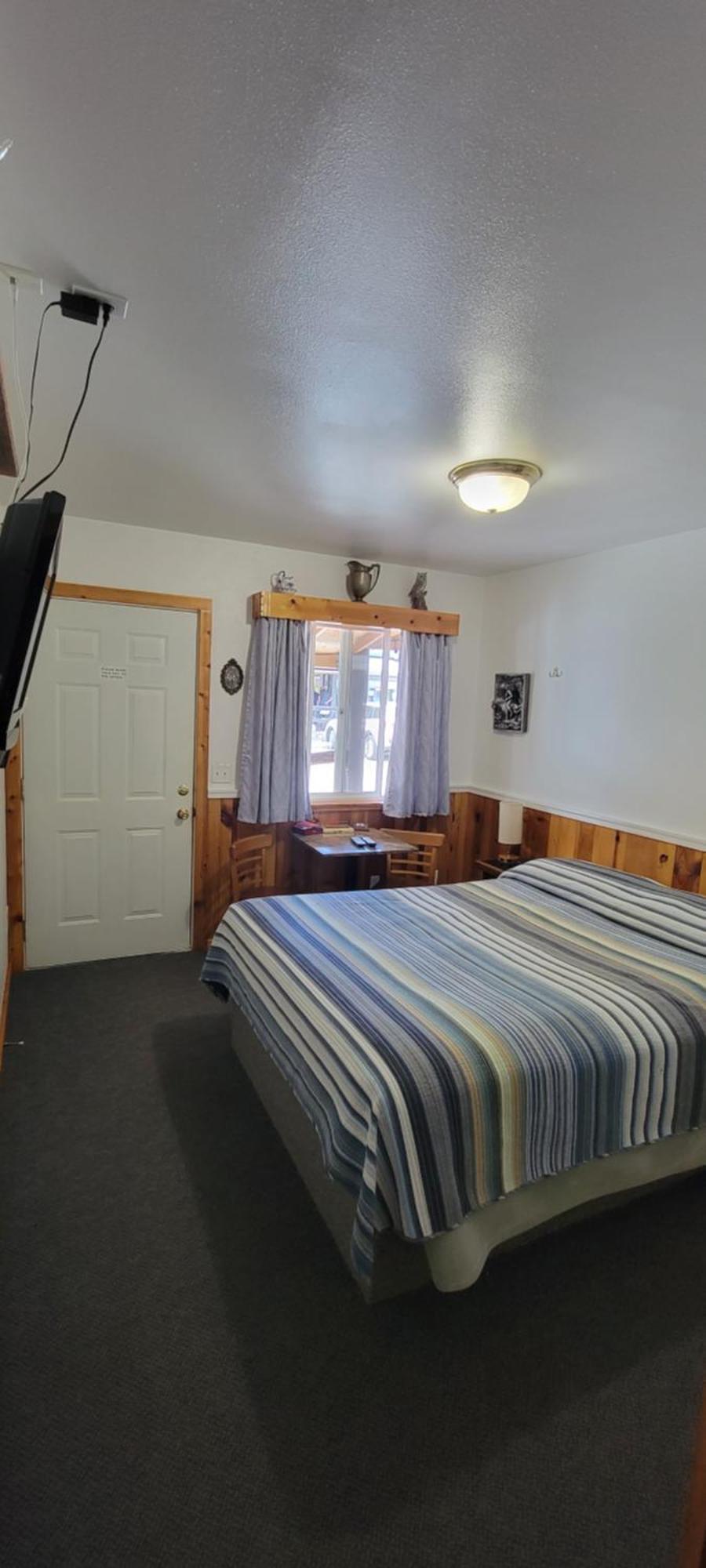 The Bunkhouse Motel Nehalem Room photo